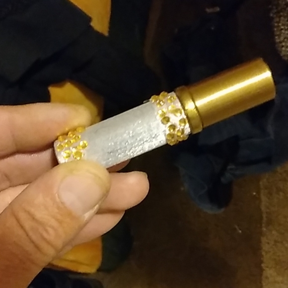 L'OREAL lip sticks,Vintage 8 each or 80  for ALL!! - Picture 8 of 8